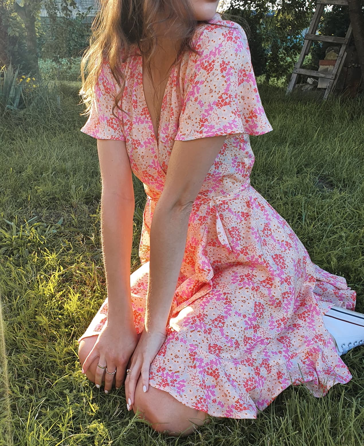 Pastelowa sukienka w kwiatki Blossom Kiss